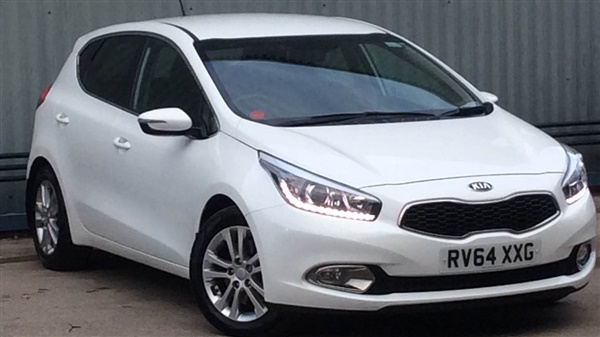 Kia Ceed 1.6 GDi 3 5dr DCT Auto