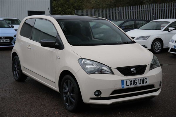 Seat Mii by MANGO V (75PS) Hatchback 3-Door Manual