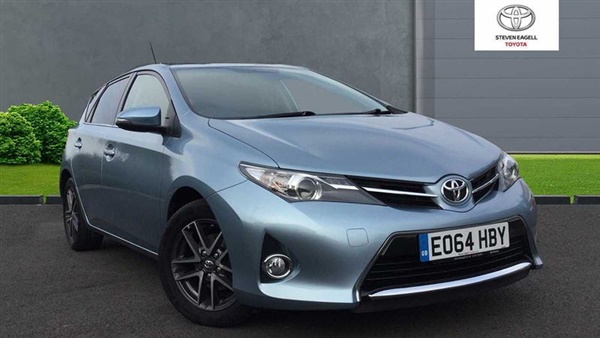 Toyota Auris 1.6 V-Matic Icon+ 5dr [Leather/Pan Roof] Manual