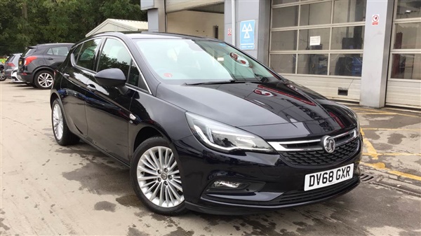 Vauxhall Astra 1.6T 16V 200 Elite Nav 5dr