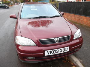 Vauxhall Astra  Automatic 2.2 Elegance 16 services 2