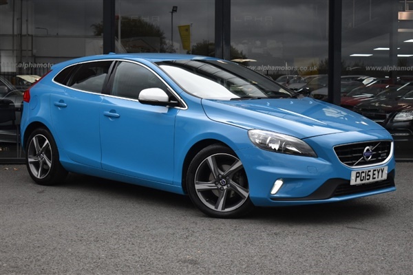 Volvo V40 D2 R-DESIGN