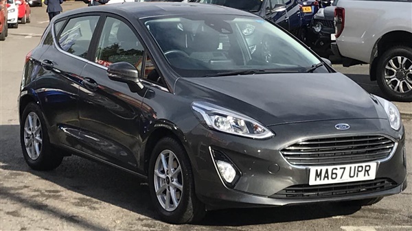 Ford Fiesta 1.1 Zetec Navigation 5dr