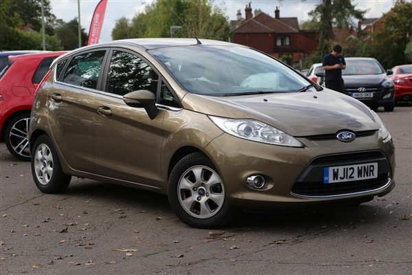 Ford Fiesta 1.6 TDCi ECOnetic DPF Zetec 5dr