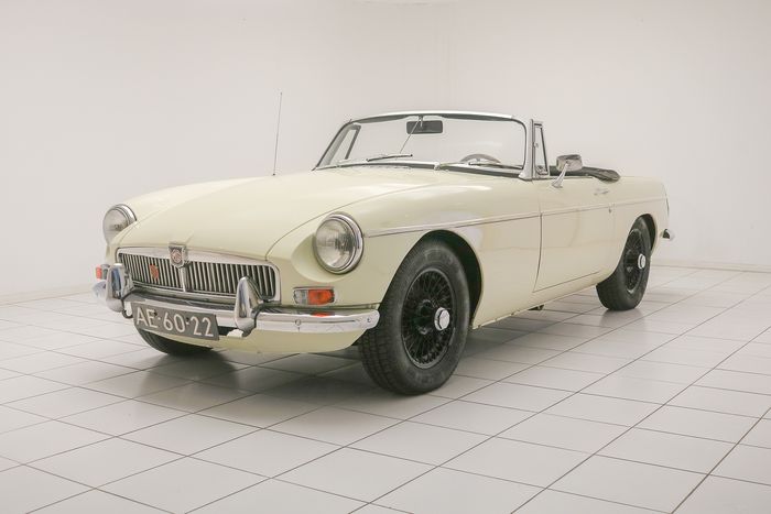 MG - B Roadster - NO RESERVE! - 