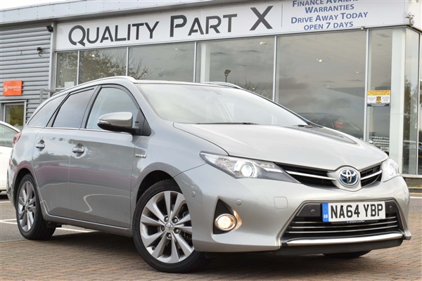 Toyota Auris 1.8 VVT-h Excel Touring Sports e-CVT HSD 5dr