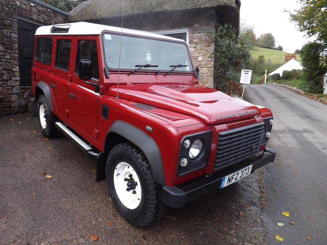 LAND ROVER DEFENDER 110 CLASSIC VERY LOW MILEAGE no VAT