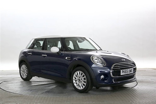 Mini Hatch 1.5 Cooper D Chili/Media Pack XL