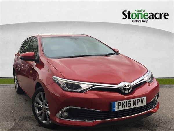 Toyota Auris 1.2 VVT-i Excel Hatchback 5dr Petrol (s/s) (116