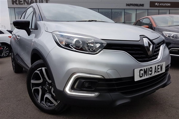 Renault Captur 1.3 TCe (130bhp) Iconic (s/s)