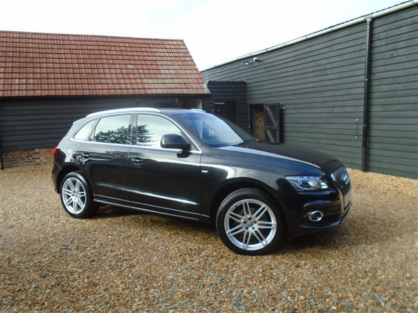 Audi Q5 2.0 TDI S line S Tronic quattro 5dr Auto