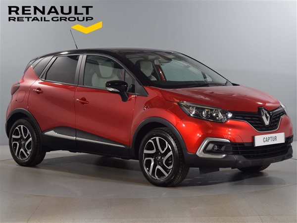 Renault Captur 1.3 TCe Iconic SUV 5dr Petrol EDC (s/s) (150