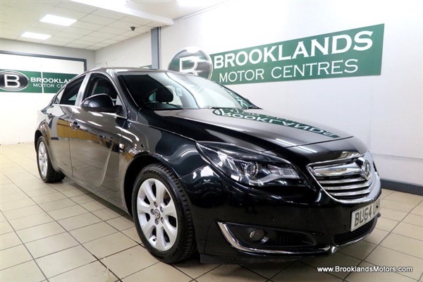 Vauxhall Insignia 2.0 CDTi 140 ecoFLEX SRi 5dr [FREE ROAD