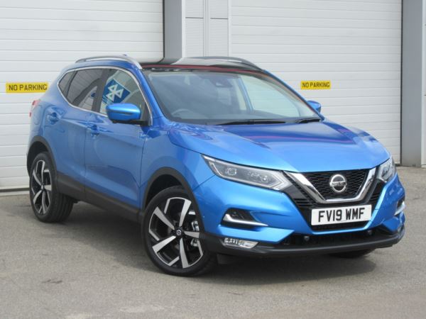Nissan Qashqai 1.7 dCi N-Connecta [Glass Roof Pack] 5dr