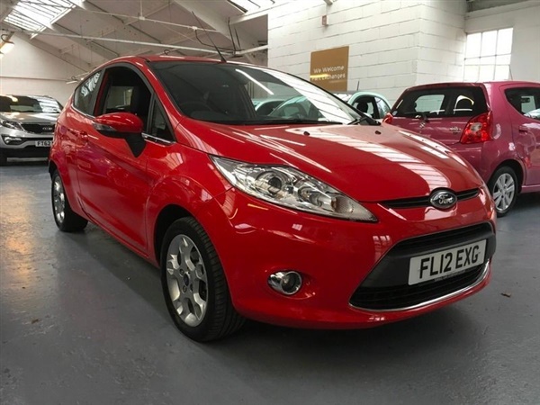 Ford Fiesta ZETEC AUTOMATIC ONLY  MILES!!