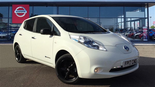 Nissan Leaf 80kW Black Edition 30kWh 5dr Auto Electric