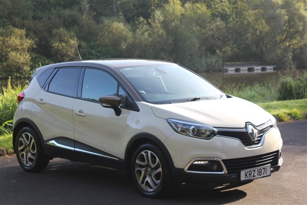 Renault Captur ICONIC NAV DCI