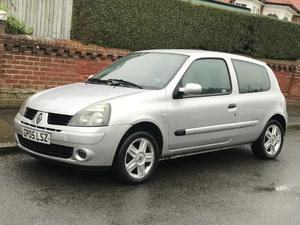  RENAULT CLIO 1.1 EXTREME 16V - MOT AUGUSTS 