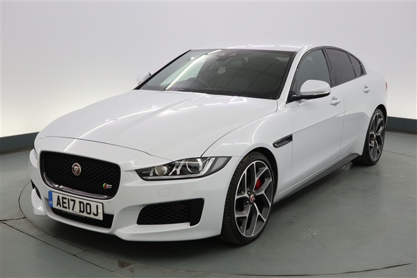 Jaguar XE 3.0 V6 Supercharged S 4dr Auto - REVERSE CAM -