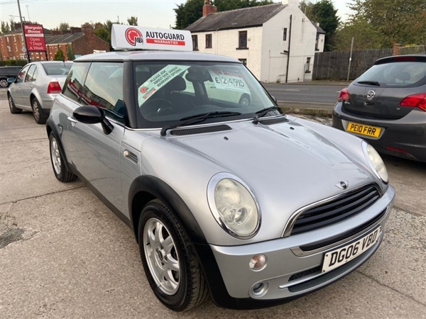 Mini Hatch 1.6 One Seven 3dr