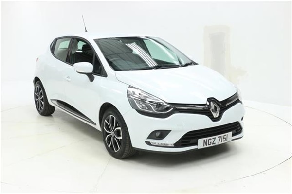 Renault Clio 0.9 Tce 90 Play 5Dr
