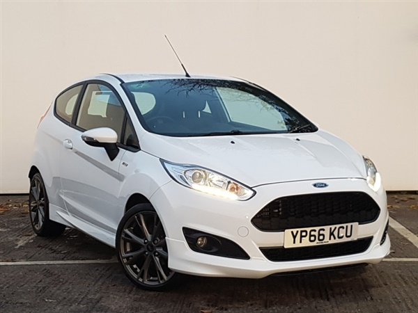 Ford Fiesta 1.0 EcoBoost 125 ST-Line Navigation 3dr