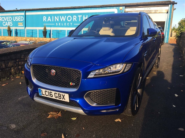 Jaguar F-Pace 3.0d V6 First Edition SUV 5dr Diesel Auto AWD