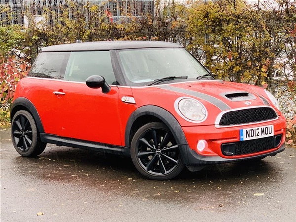 Mini Hatch 1.6 Cooper S 3dr [Chili Pack]