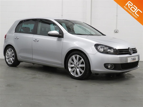 Volkswagen Golf 2.0 TDi 140 GT 5dr [Leather]