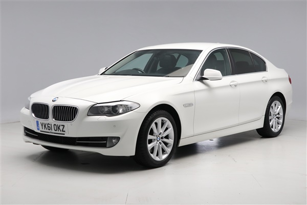 BMW 5 Series 520d SE 4dr - 18IN ALLOYS - ELECTRIC FOLDING