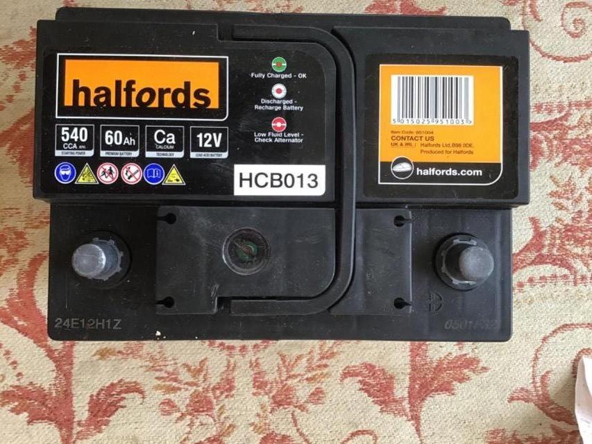 Halfords HCB013 car battery (540cca, 60AH, calcium 12v)