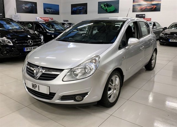 Vauxhall Corsa 1.2 DESIGN 16V 5d 80 BHP