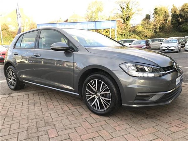 Volkswagen Golf 1.0 Tsi 110 Se 5Dr