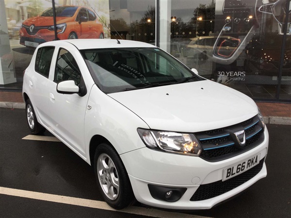 Dacia Sandero 0.9 TCe Laureate Hatchback 5dr Petrol (s/s)