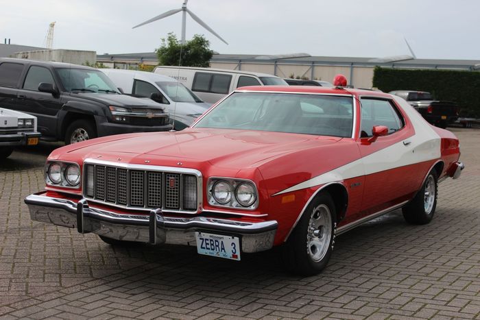 Ford USA - Gran Torino Starsky & Hutch (no replica) - 