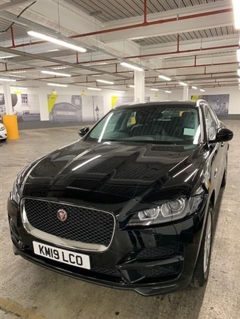 Jaguar F-Pace 2.0d Portfolio Auto AWD (s/s) 5dr