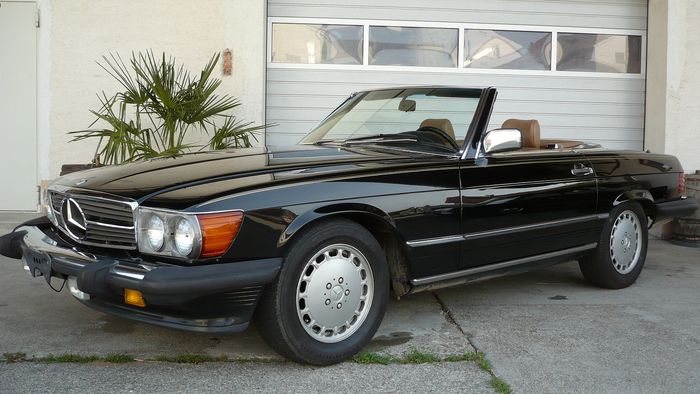 Mercedes-Benz - 560 SL - 