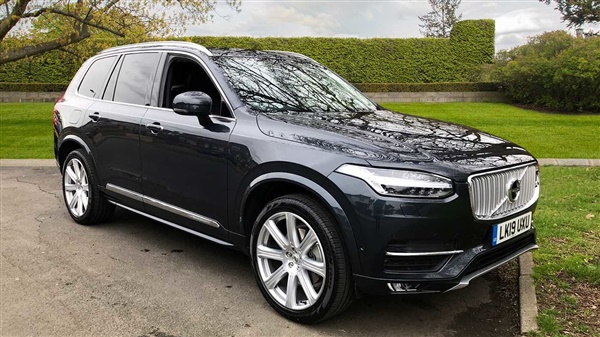 Volvo XC90 (Sliding Panoramic Sunroof, Integrated Booster