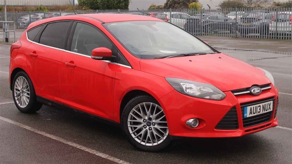 Ford Focus 1.0 EcoBoost Zetec 5dr