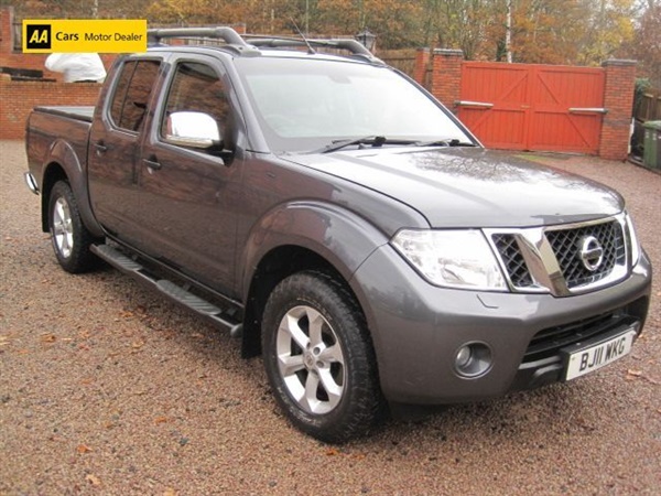 Nissan Navara DCI TEKNA 4X4 DCB 2.5 4dr