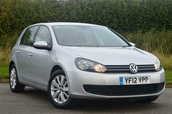 Volkswagen Golf 2.0 TDi 140 BlueMotion Tech Match 5dr