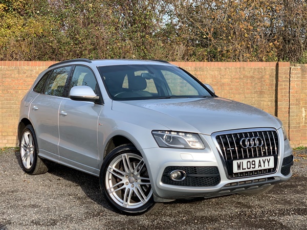 Audi Q5 3.0 TDI Quattro S Line 5dr S Tronic, 11 Service