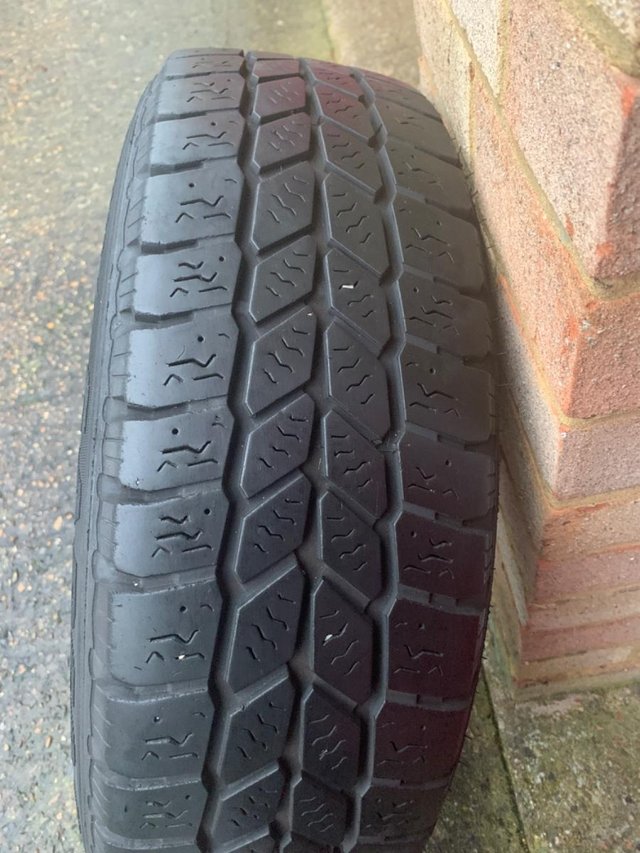 Renault Trafic winter tyres and Fox Viper alloys