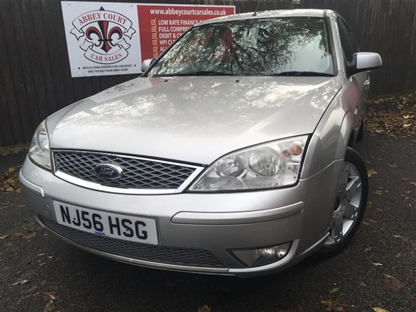 Ford Mondeo 2.2 TDCi SIV Ghia X 5dr