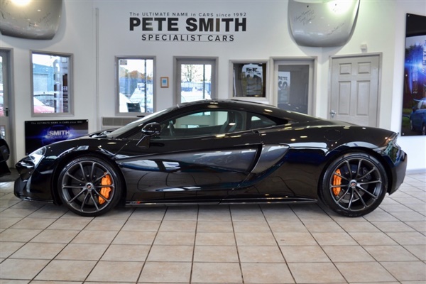 Mclaren  V8 SSG COUPE FINISHED IN SPECIAL ORDER ONYX