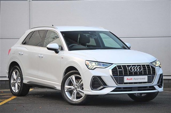 Audi Q3 S Line 40 Tfsi Quattro 190 Ps S Tronic Auto