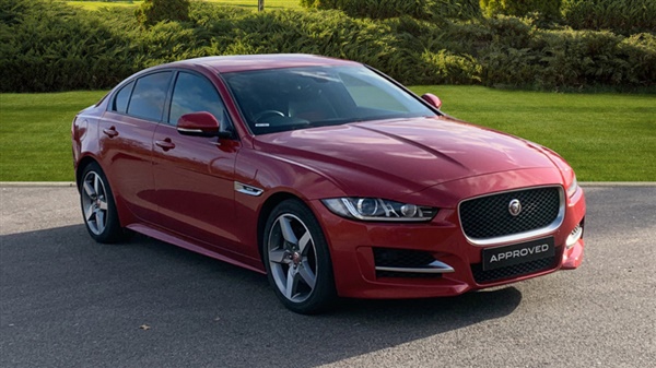 Jaguar XE 2.0d (180) R-Sport - Privacy Glass - SAT NAV - DAB