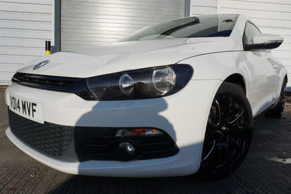 Volkswagen Scirocco 2.0 TDI BLUEMOTION TECHNOLOGY 2d-2