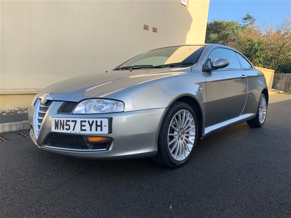 Alfa Romeo GT 1.9 JTDM 16V LUSSO 2DR COUPE GREAT CONDITION