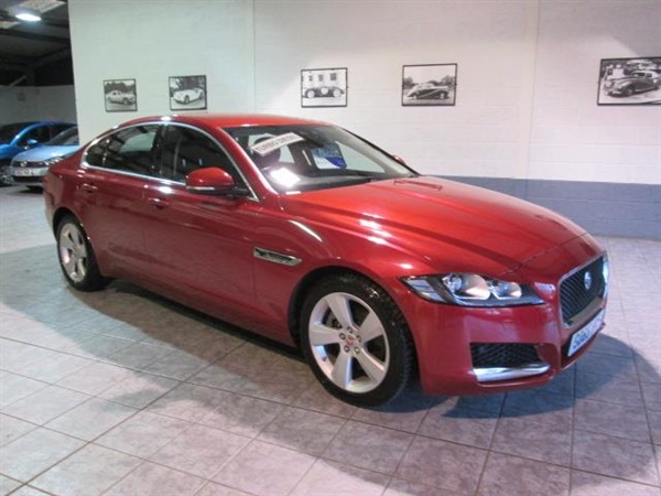 Jaguar XF 2.0d [180] Portfolio 4dr Auto